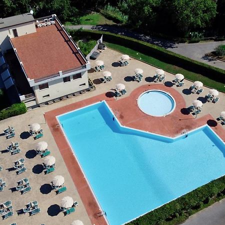 Aparthotel Le Residenze Di Santa Costanza - Mirto/Corbezzolo à San Vincenzo Extérieur photo