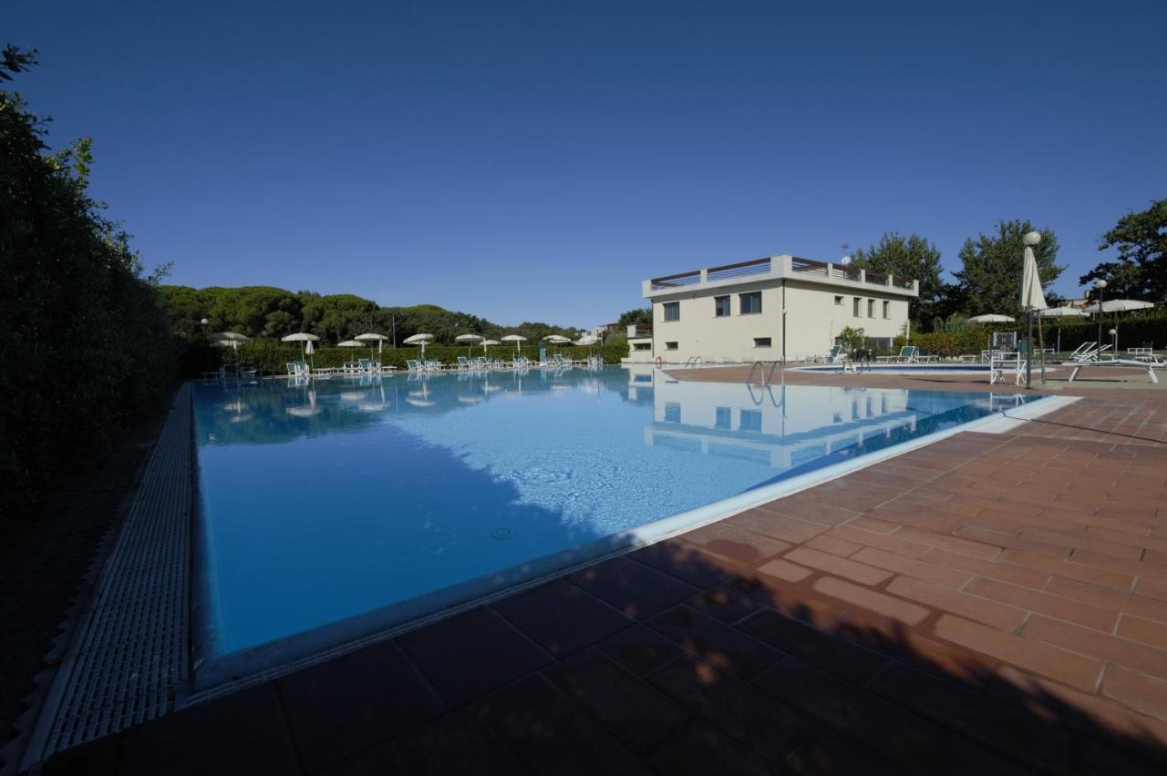 Aparthotel Le Residenze Di Santa Costanza - Mirto/Corbezzolo à San Vincenzo Extérieur photo