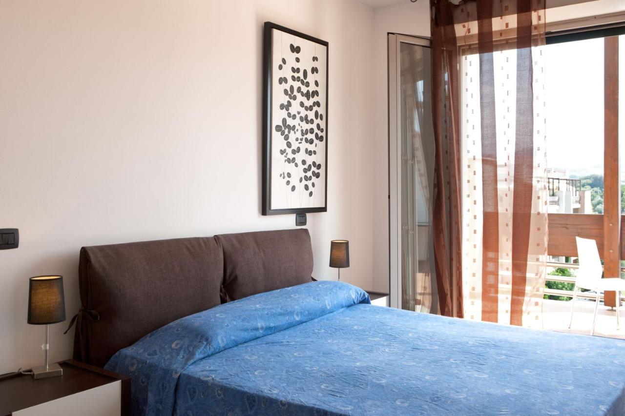 Aparthotel Le Residenze Di Santa Costanza - Mirto/Corbezzolo à San Vincenzo Extérieur photo