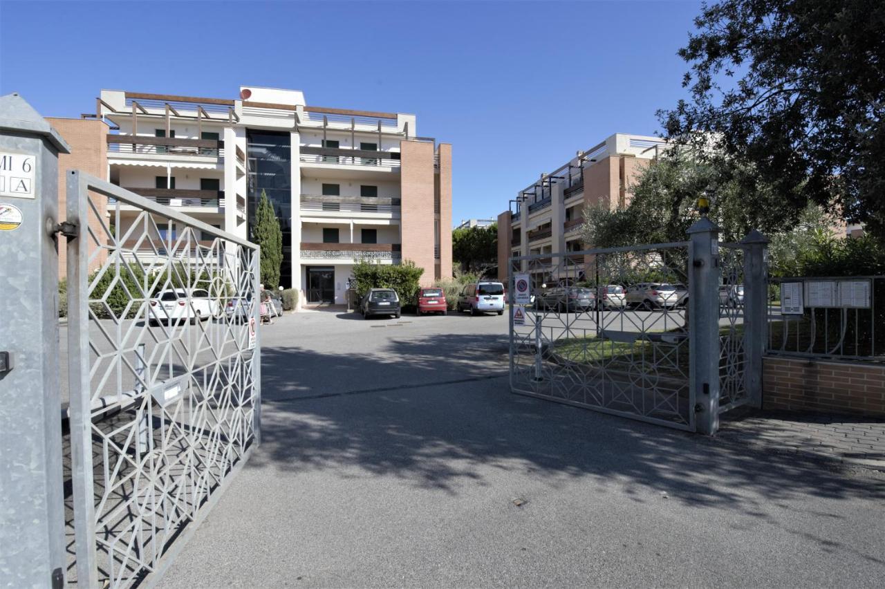 Aparthotel Le Residenze Di Santa Costanza - Mirto/Corbezzolo à San Vincenzo Extérieur photo